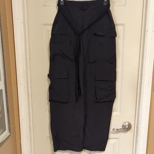 Women's Black Wide Leg Cargo Pants Size Small